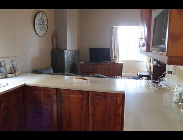 3 BEDROOM HOUSE FOR SALE IN KENSINGTON